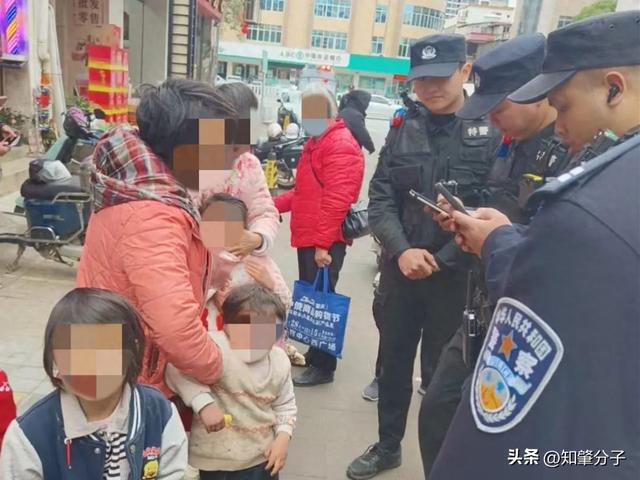 3岁小孩在街头走失J9国际网站肇庆一(图1)
